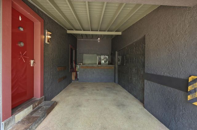 1110 SW 18TH Court, Fort Lauderdale, FL 33315