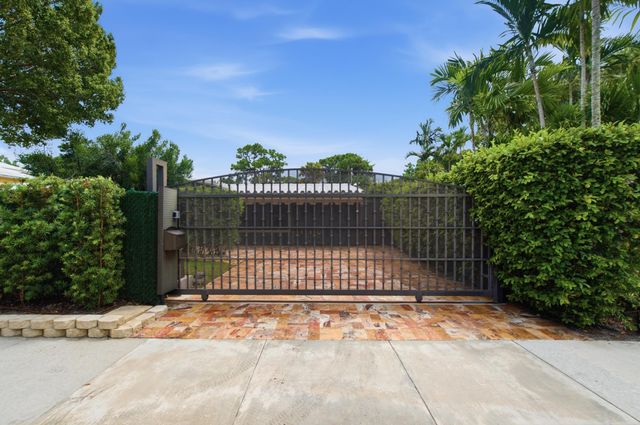 1110 SW 18TH Court, Fort Lauderdale, FL 33315