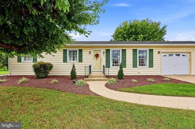 118 TAVERN RD, Martinsburg, WV 25401
