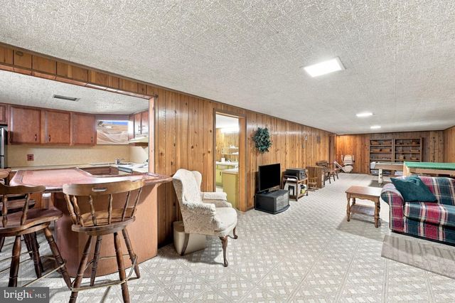 118 TAVERN RD, Martinsburg, WV 25401