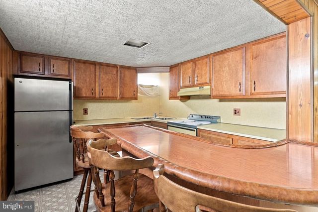 118 TAVERN RD, Martinsburg, WV 25401