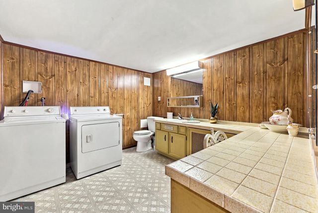 118 TAVERN RD, Martinsburg, WV 25401