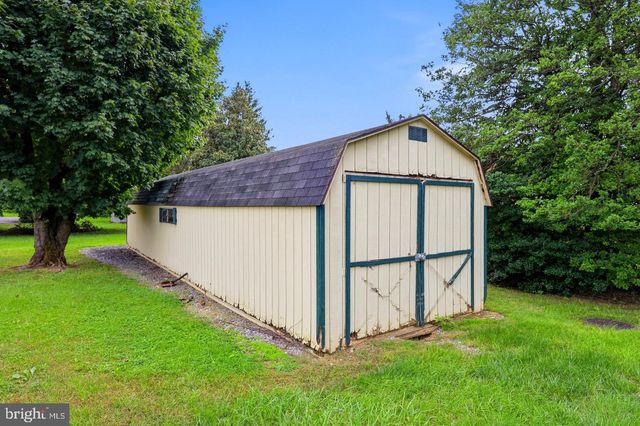 118 TAVERN RD, Martinsburg, WV 25401