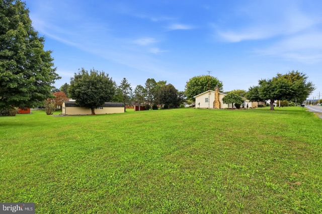 118 TAVERN RD, Martinsburg, WV 25401