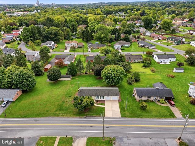 118 TAVERN RD, Martinsburg, WV 25401
