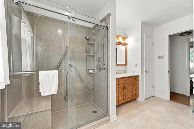 118 TAVERN RD, Martinsburg, WV 25401