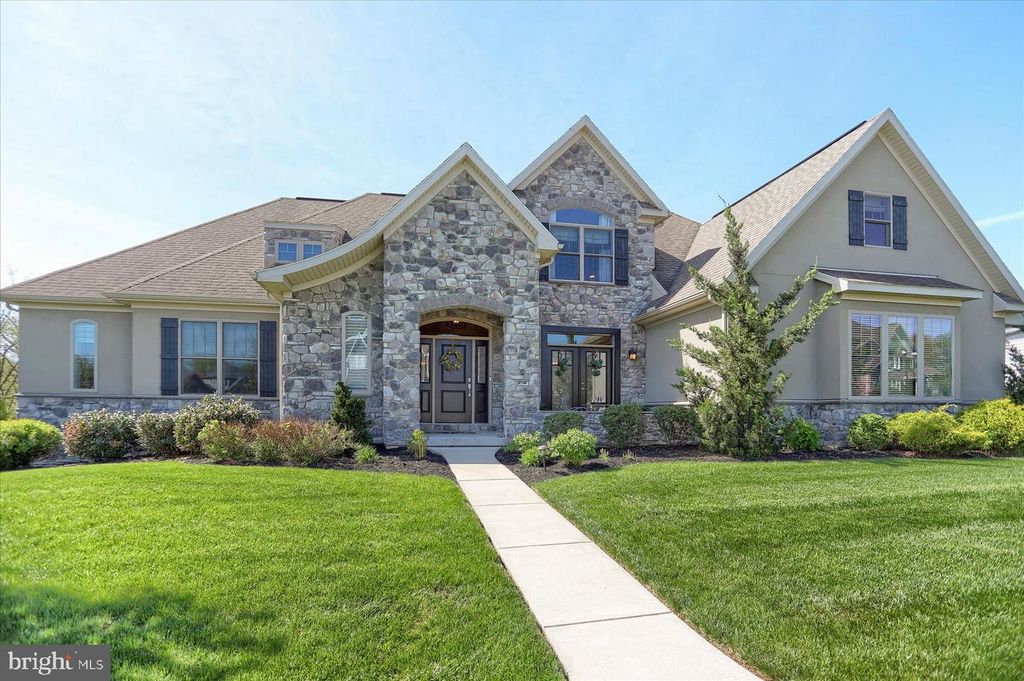 6527 PLOWMAN RIDGE, Harrisburg, PA 17112