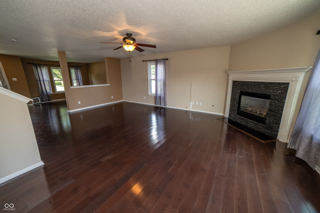 10396 Windward Drive, Indianapolis, IN 46234