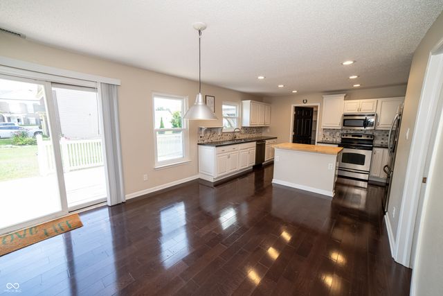 10396 Windward Drive, Indianapolis, IN 46234