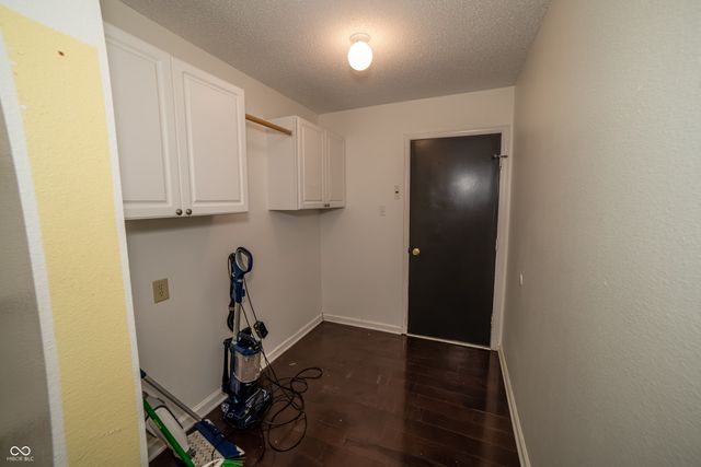10396 Windward Drive, Indianapolis, IN 46234