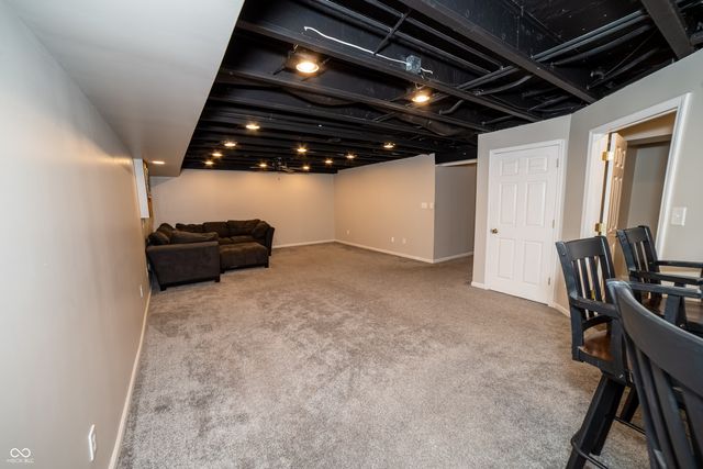 10396 Windward Drive, Indianapolis, IN 46234
