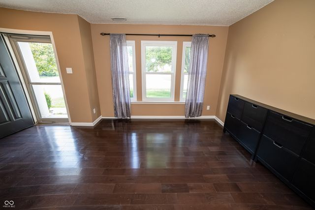 10396 Windward Drive, Indianapolis, IN 46234