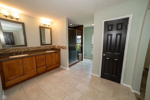 10396 Windward Drive, Indianapolis, IN 46234