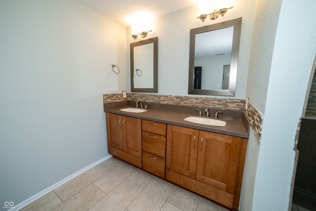 10396 Windward Drive, Indianapolis, IN 46234