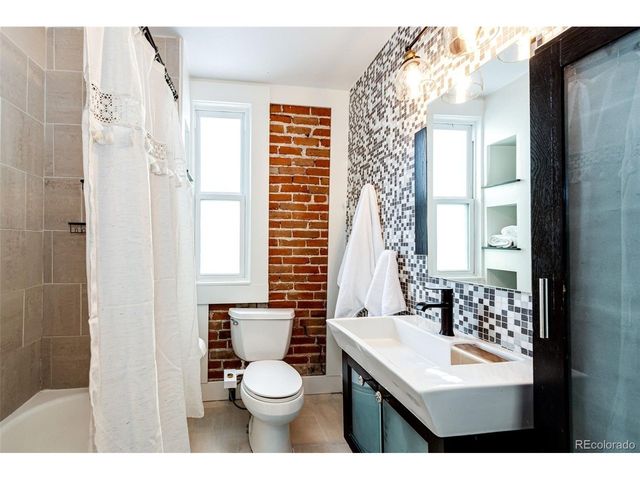 121 E 8th Ave, Denver, CO 80203