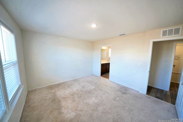 815 Retama Pass, San Antonio, TX 78219