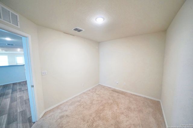 815 Retama Pass, San Antonio, TX 78219