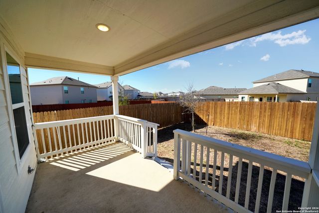 815 Retama Pass, San Antonio, TX 78219