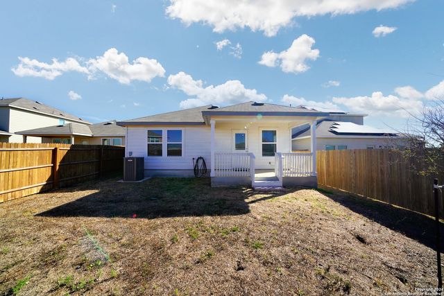 815 Retama Pass, San Antonio, TX 78219