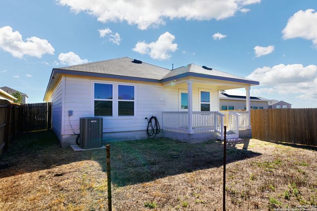 815 Retama Pass, San Antonio, TX 78219