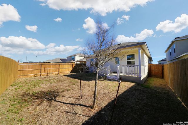 815 Retama Pass, San Antonio, TX 78219