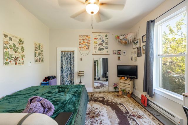 422 4th St, Cheney, WA 99004