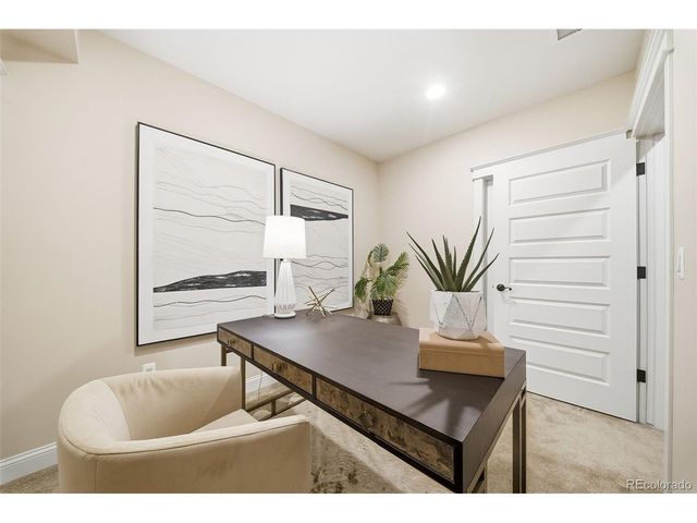 6082 Chester St, Denver, CO 80238