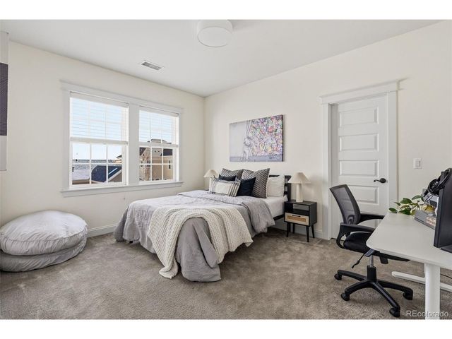 6082 Chester St, Denver, CO 80238