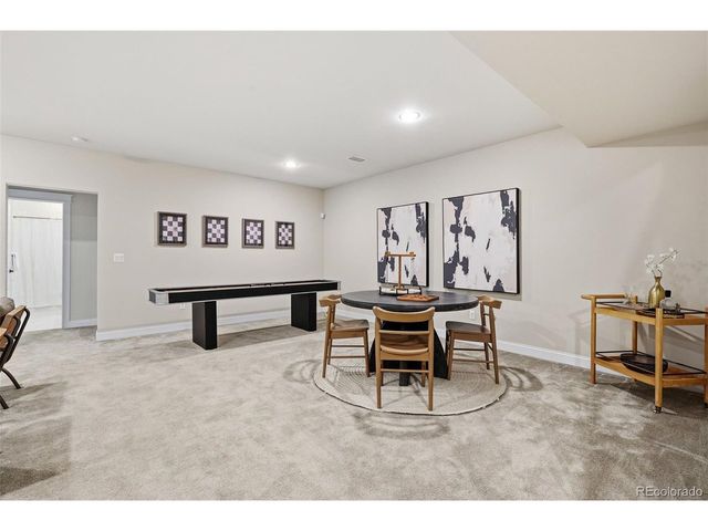 6082 Chester St, Denver, CO 80238