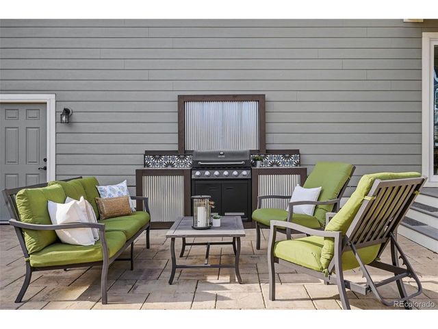 6082 Chester St, Denver, CO 80238
