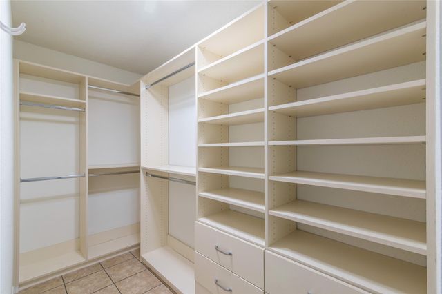 103 Breezy Point Place, The Woodlands, TX 77381