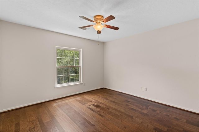 103 Breezy Point Place, The Woodlands, TX 77381
