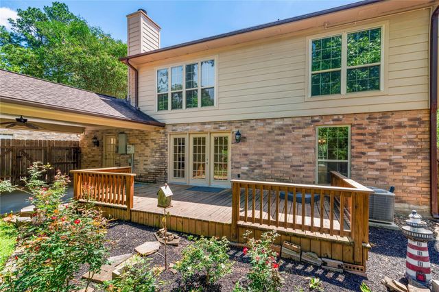 103 Breezy Point Place, The Woodlands, TX 77381