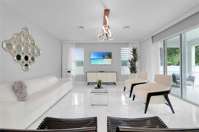 1805 S FERN CREEK AVENUE, Orlando, FL 32806