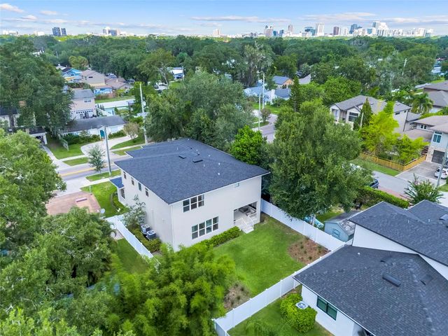 1805 S FERN CREEK AVENUE, Orlando, FL 32806