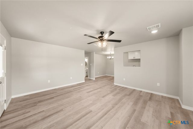 224-226 Melissa Street, Bruceville Eddy, TX 76524