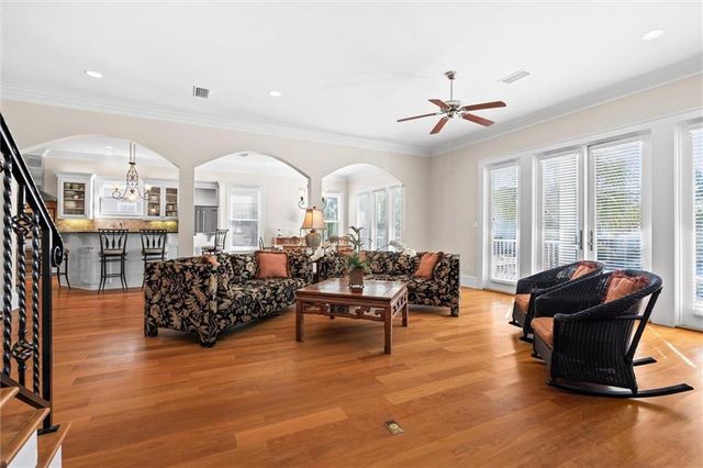 612 Hernando Place, Dauphin Island, AL 36528