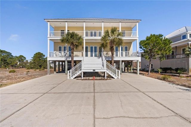 612 Hernando Place, Dauphin Island, AL 36528