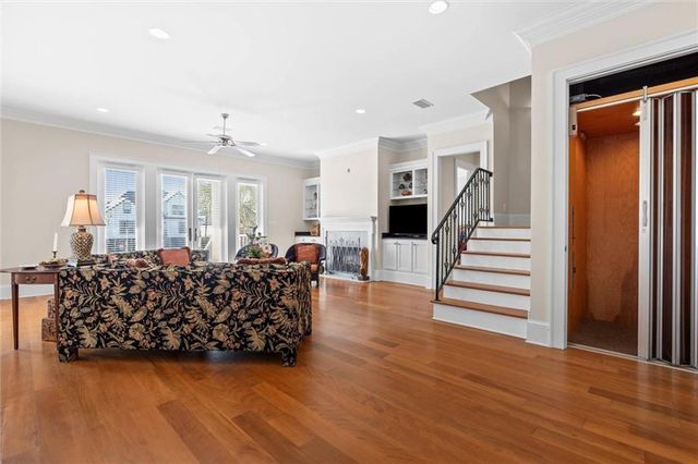 612 Hernando Place, Dauphin Island, AL 36528