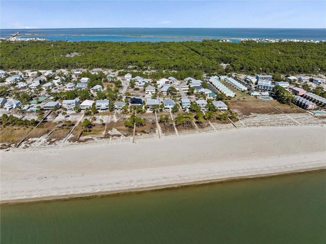 612 Hernando Place, Dauphin Island, AL 36528