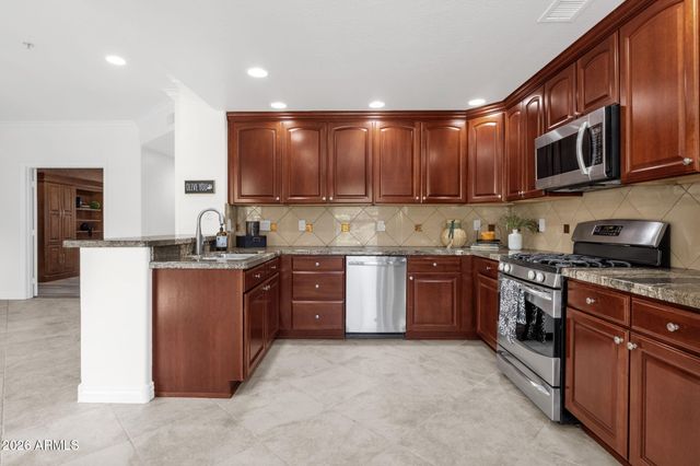 21320 N 56th Street 1116, Phoenix, AZ 85054