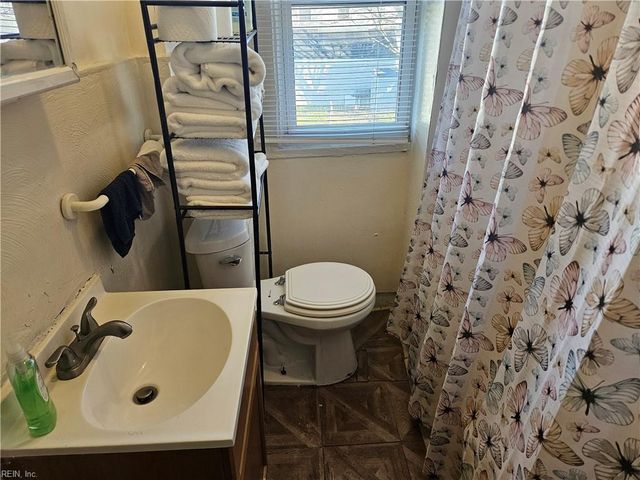 950 Saint Julian AVE, Norfolk, VA 23504