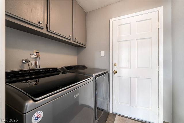 3814 Edmond Street, Las Vegas, NV 89103