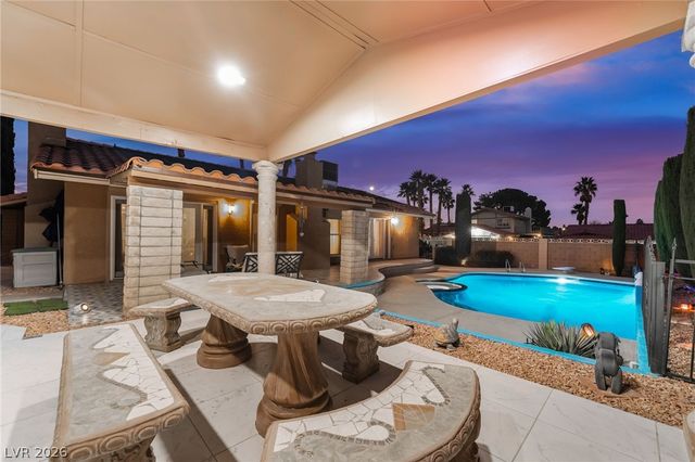 3814 Edmond Street, Las Vegas, NV 89103