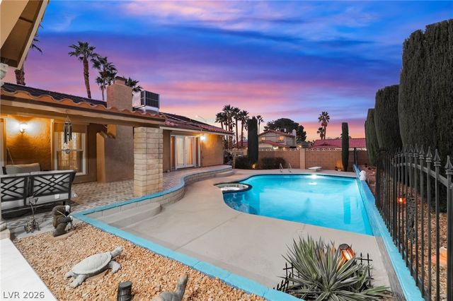 3814 Edmond Street, Las Vegas, NV 89103