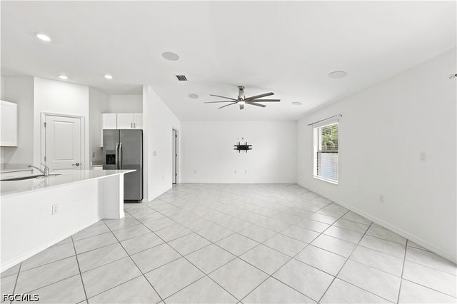 3513 NE 12th AVE, Cape Coral, FL 33909