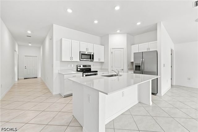 3513 NE 12th AVE, Cape Coral, FL 33909