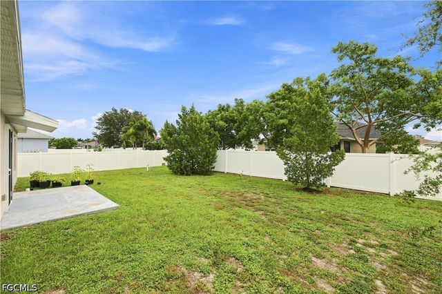 3513 NE 12th AVE, Cape Coral, FL 33909