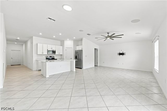 3513 NE 12th AVE, Cape Coral, FL 33909