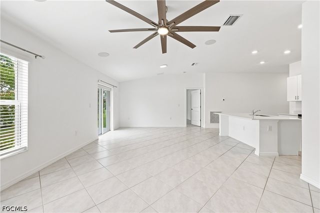 3513 NE 12th AVE, Cape Coral, FL 33909